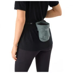 Arc'teryx - Ion Chalk Bag - Sac à Magnésie 11 Arc'teryx - Ion Chalk Bag - Sac à Magnésie -Magasin De Sports D'Escalade arcteryx ion chalk bag sac a magnesie 2