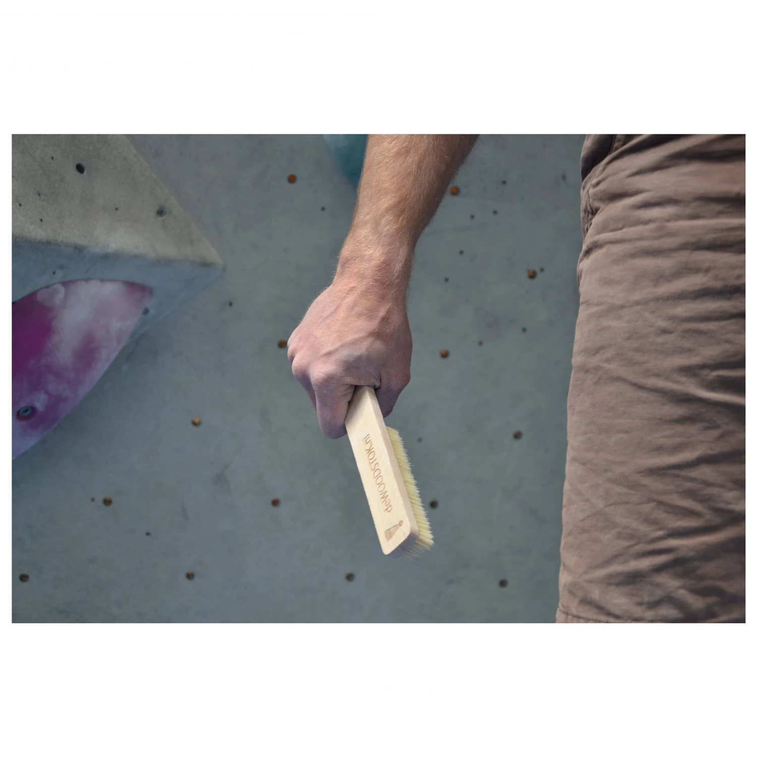 DeWOODSTOK - The Bigger Hand Brush - Brosse à Prise 7 DeWOODSTOK - The Bigger Hand Brush - Brosse à Prise – Image 5