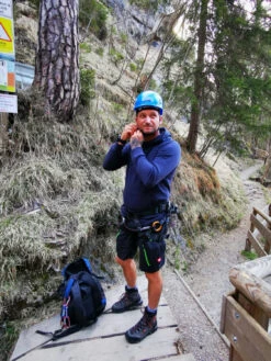 LACD - Protector 2.0 - Casque D'escalade -Magasin De Sports D'Escalade lacd protector 20 kletterhelm 1d160e3bd41b2c244a1fa67fbbc1ece0 1